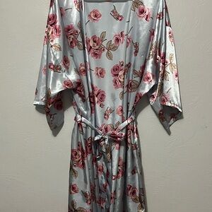 Floral Satin Kimono Robe size 1x 2x